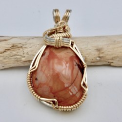 Peachy Lake Superior Agate pendant