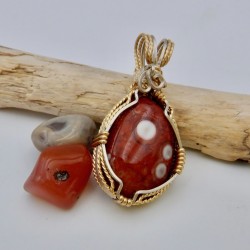 Little White Eyes Lake Superior Agate Pendant